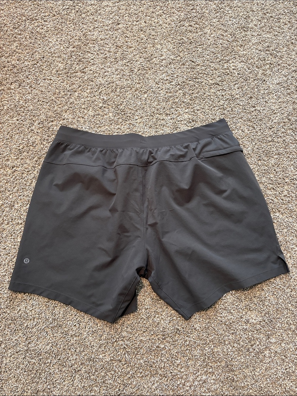 Lululemon - Zeroed In Linerless Short 7"
Graphite Grey
Size: XXL - Picture 2 of 3